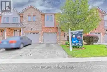 5151 Upper Middle Rd Unit# 13, Burlington, Ontario L7L 7C8, 3 Bedrooms Bedrooms, 12 Rooms Rooms,4 BathroomsBathrooms,All Houses,Sold,Upper Middle,W9362311