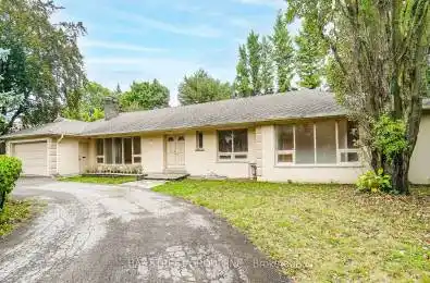 5 Oxbow Road Toronto (Banbury-Don Mills) Ontario M3B1Z9