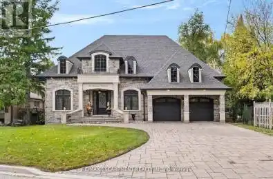 12 Morning Crescent Aurora (Aurora Highlands) Ontario L4G2E3