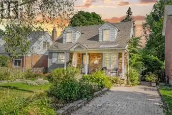 27 Riverview Hts, Toronto, Ontario M9P 2N3, 2 Bedrooms Bedrooms, 10 Rooms Rooms,2 BathroomsBathrooms,All Houses,Sold,Riverview,W9363170