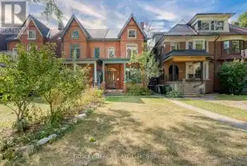 60 Spencer Ave, Toronto, Ontario M6K 2J6, 5 Bedrooms Bedrooms, 10 Rooms Rooms,2 BathroomsBathrooms,All Houses,Sold,Spencer,W9363104