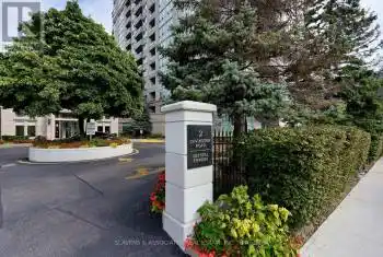 2 Covington Rd Unit# 1003, Toronto, Ontario M6A 3E2, 2 Bedrooms Bedrooms, 5 Rooms Rooms,2 BathroomsBathrooms,Condo,Sold,Covington,C9364288