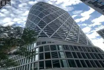 230 Simcoe St Unit# 727, Toronto, Ontario M5T 1T4, 1 Bedroom Bedrooms, 4 Rooms Rooms,1 BathroomBathrooms,Condo,Rented,Simcoe,C9364617