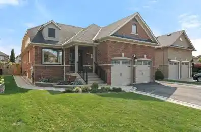 3 Harkness Drive Whitby (Rolling Acres) Ontario L1R0C3