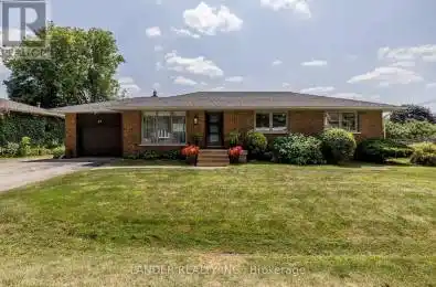 27 Shannon Road East Gwillimbury (Mt Albert) Ontario L0G1M0