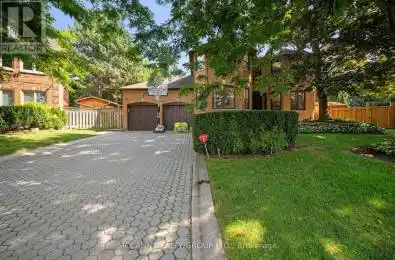5 Waverley Crescent Richmond Hill (Mill Pond) Ontario L4C8Z5