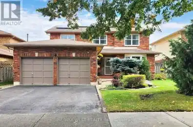 104 Hewitt Cres Ajax Ontario L1S 7B3