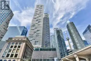 100 Harbour St Unit# 3208, Toronto, Ontario M5J 0B5, 3 Rooms Rooms,1 BathroomBathrooms,Condo,Sold,Harbour,C9369467