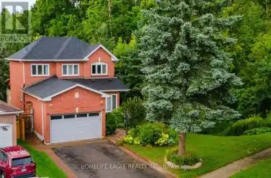 410 Clearmeadow Boulevard Newmarket (Summerhill Estates) Ontario L3X2C