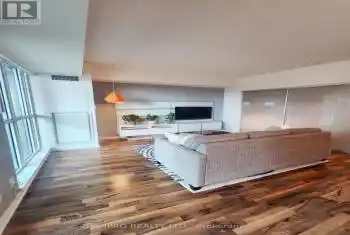 69 Lynn Williams St Unit# 308, Toronto, Ontario M6K 3R7, 1 Bedroom Bedrooms, 6 Rooms Rooms,1 BathroomBathrooms,Condo,Rented,Lynn Williams,C9371084