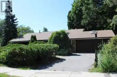 256 Birkdale Road Toronto (Bendale) Ontario M1P3S4