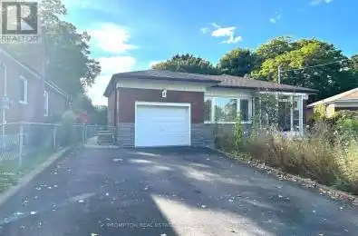 34 Wortham Drive Toronto (Woburn) Ontario M1G1W4