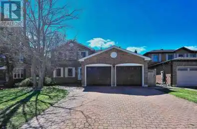 617 Weyburn Square Pickering (Amberlea) Ontario L1V3V3