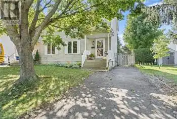 491 GRANDTRUNK AVE, Kingston, Ontario K7M 8W9, 3 Bedrooms Bedrooms, 8 Rooms Rooms,2 BathroomsBathrooms,All Houses,Sold,GRANDTRUNK AVE,X9412646