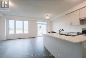 137 Greer St, Barrie, Ontario L9J 0R7, 3 Bedrooms Bedrooms, 6 Rooms Rooms,3 BathroomsBathrooms,All Houses,Rented,Greer,S9379417