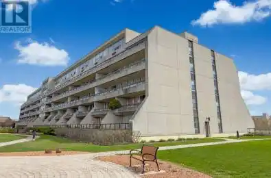 50 Richmond Street Unit# 419 Oshawa (O'Neill) Ontario L1G7C7