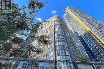 24 Wellesley St Unit# 1906, Toronto, Ontario M4Y 2X6, 1 Bedroom Bedrooms, 4 Rooms Rooms,1 BathroomBathrooms,Condo,Sold,Wellesley,C9381122