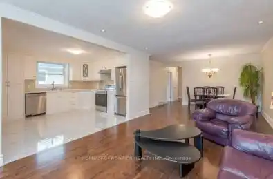 229 Neal Drive Richmond Hill (Crosby) Ontario L4C3L2