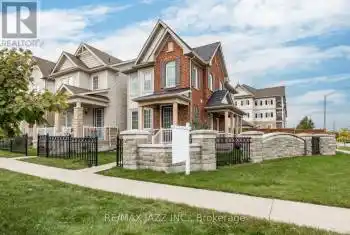 2 Mcbride Ave, Clarington, Ontario L1C 0J6, 3 Bedrooms Bedrooms, 8 Rooms Rooms,4 BathroomsBathrooms,All Houses,Sold,Mcbride,E9381052