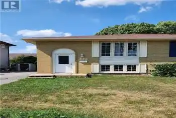 876 BEACONHILL Crt, Kingston, Ontario K7P 2A8, 3 Bedrooms Bedrooms, 7 Rooms Rooms,2 BathroomsBathrooms,All Houses,Sold,BEACONHILL,X9412722