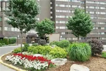 11 Wincott Dr Unit# 1910, Toronto, Ontario M9R 2R9, 3 Bedrooms Bedrooms, 8 Rooms Rooms,2 BathroomsBathrooms,Condo,Rented,Wincott,W9384111