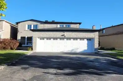 8 Rainsford Road Markham (Raymerville) Ontario L3P6J5