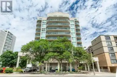 398 Eglinton Avenue Unit# 910 Toronto (Mount Pleasant East) Ontario M4