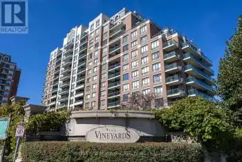 350 Red Maple Rd Unit# 714, Richmond Hill, Ontario L4C 0T5, 2 Bedrooms Bedrooms, 5 Rooms Rooms,2 BathroomsBathrooms,Condo,Sold,Red Maple,N9387805
