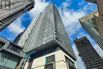 8 Cumberland St Unit# 1302, Toronto, Ontario M4W 0B6, 2 Bedrooms Bedrooms, 5 Rooms Rooms,2 BathroomsBathrooms,Condo,Rented,Cumberland,C9388674