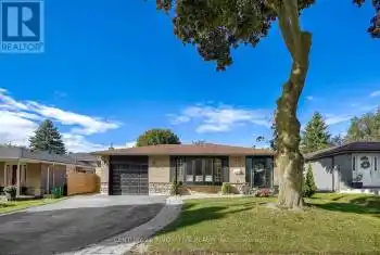 10 Stonefield Cres, Toronto, Ontario M1E 4J5, 3 Bedrooms Bedrooms, 6 Rooms Rooms,3 BathroomsBathrooms,All Houses,Sold,Stonefield,E9389491