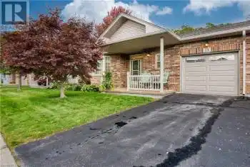 99 LINWELL Rd Unit# 13, St. Catharines, Ontario L2N 1R6, 1 Bedroom Bedrooms, 6 Rooms Rooms,2 BathroomsBathrooms,All Houses,Sold,LINWELL,X9415196
