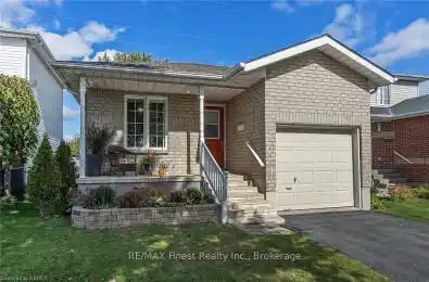 802 PEACHWOOD Street Kingston Ontario K7M3G6