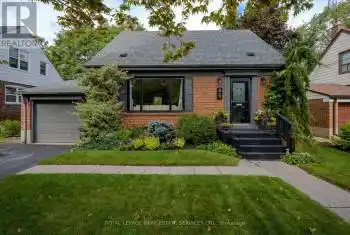 46 Castlebar Rd, Toronto, Ontario M8Z 2J6, 2 Bedrooms Bedrooms, 5 Rooms Rooms,3 BathroomsBathrooms,All Houses,Sold,Castlebar,W9391731