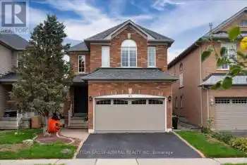 41 Freemont St, Vaughan, Ontario L4K 5J4, 4 Bedrooms Bedrooms, 7 Rooms Rooms,4 BathroomsBathrooms,All Houses,Sold,Freemont,N9392191