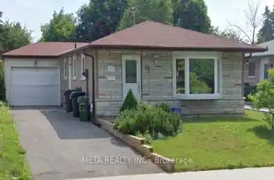 74 Howell Square Toronto (Malvern) Ontario M1B1C4