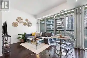 12 York St Unit# 501, Toronto, Ontario M5J 0A9, 1 Bedroom Bedrooms, 4 Rooms Rooms,1 BathroomBathrooms,Condo,Rented,York,C9392578