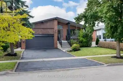 30 Crescent Vaughan (West Woodbridge) Ontario L4L1G5