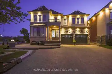 2 Poppy Hills Road Brampton (Bram East) Ontario L6P3T4