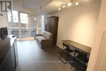 70 Temperance St Unit# 1004, Toronto, Ontario M5H 4E8, 3 Rooms Rooms,1 BathroomBathrooms,Condo,Rented,Temperance,C9394450