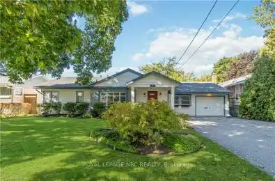 15 MACKIE Street St. Catharines Ontario L2N5N6