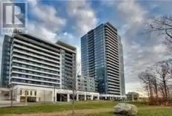 7900 Bathurst St Unit# 424, Vaughan, Ontario L4J 0J9, 1 Bedroom Bedrooms, 5 Rooms Rooms,1 BathroomBathrooms,Condo,Rented,Bathurst,N9299399