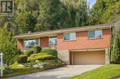 18 Grandor Court Toronto (Guildwood) Ontario M1E1E1