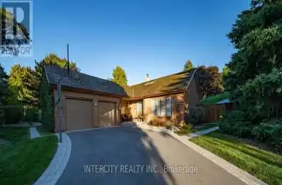 137 Curtis Crescent King (King City) Ontario L7B1C2