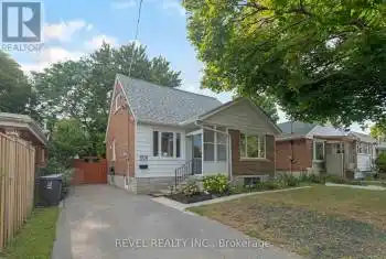 1508 Pharmacy Ave, Toronto, Ontario M1R 2J9, 3 Bedrooms Bedrooms, 6 Rooms Rooms,3 BathroomsBathrooms,All Houses,Sold,Pharmacy,E9396183