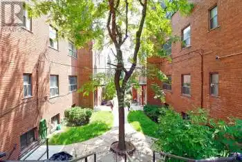 36 Rosecliffe Ave Unit# 25, Toronto, Ontario M6E 1K9, 1 Bedroom Bedrooms, 3 Rooms Rooms,1 BathroomBathrooms,All Houses,Rented,Rosecliffe,C9396514