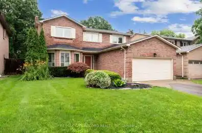 28 Hastings Drive Markham (Unionville) Ontario L3R4N9