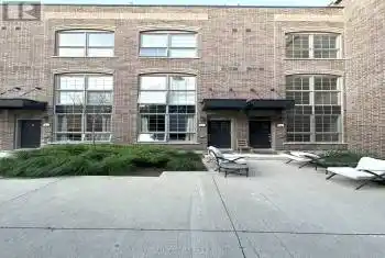 220 Brandon Ave Unit# 55, Toronto, Ontario M6H 0C5, 3 Bedrooms Bedrooms, 7 Rooms Rooms,3 BathroomsBathrooms,All Houses,Rented,Brandon,W9397340