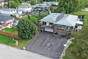 4 Gainsborough Rd, Brampton, Ontario L6S 1X1, 3 Bedrooms Bedrooms, 6 Rooms Rooms,3 BathroomsBathrooms,All Houses,Sold,Gainsborough,W9397358