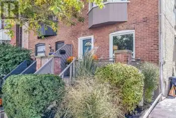 405 Dupont St, Toronto, Ontario M5R 1W3, 3 Bedrooms Bedrooms, 7 Rooms Rooms,2 BathroomsBathrooms,All Houses,Sold,Dupont,C9397621