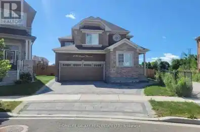 1076 Foxtail Crescent Pickering Ontario L1X0E7